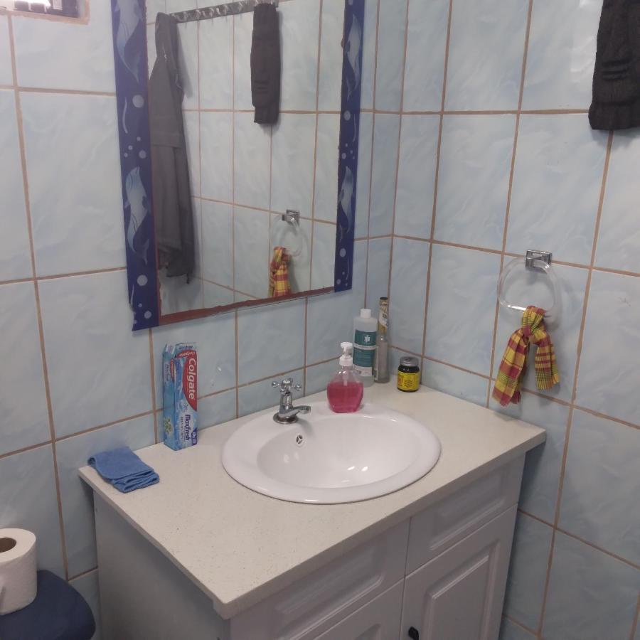 Danglez Bed & Breakfast Bataka Екстериор снимка