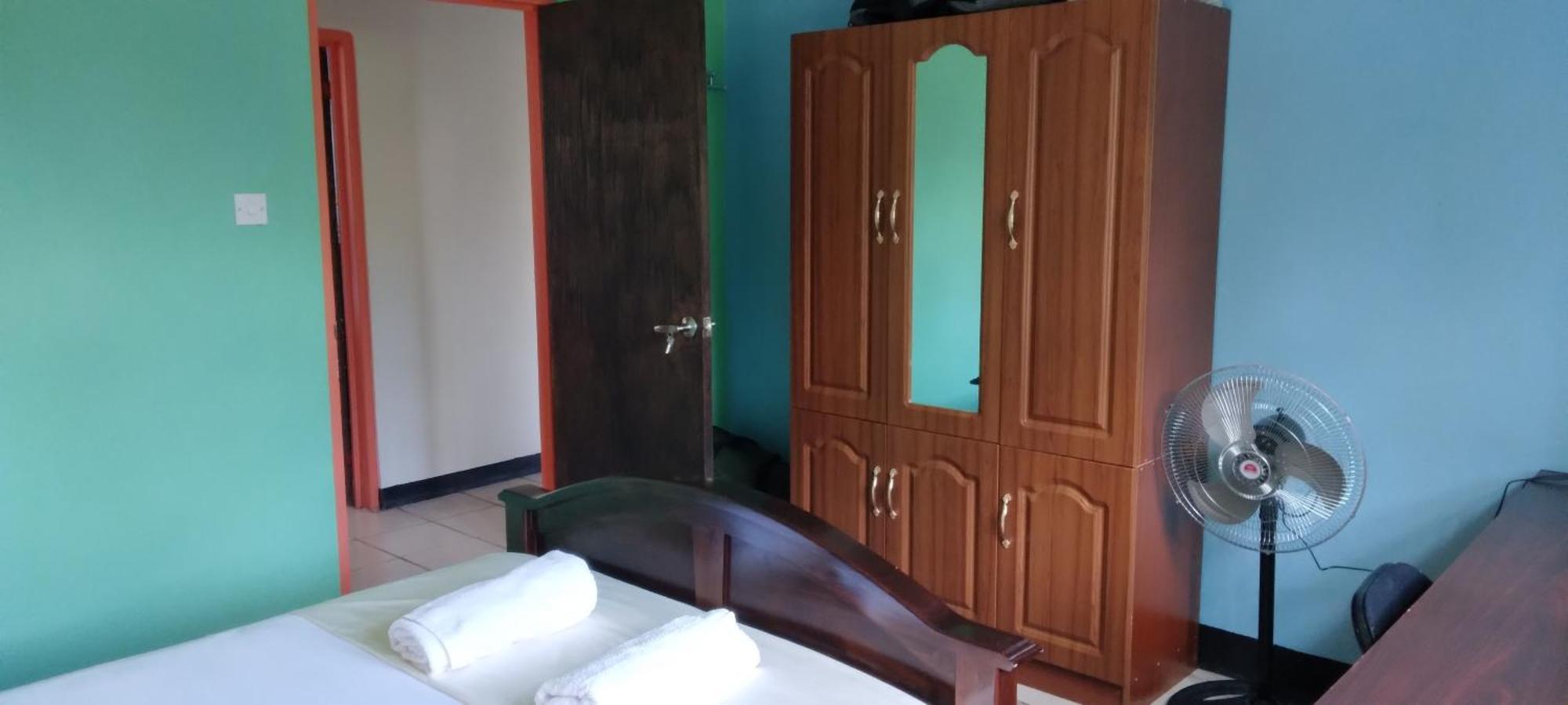 Danglez Bed & Breakfast Bataka Екстериор снимка