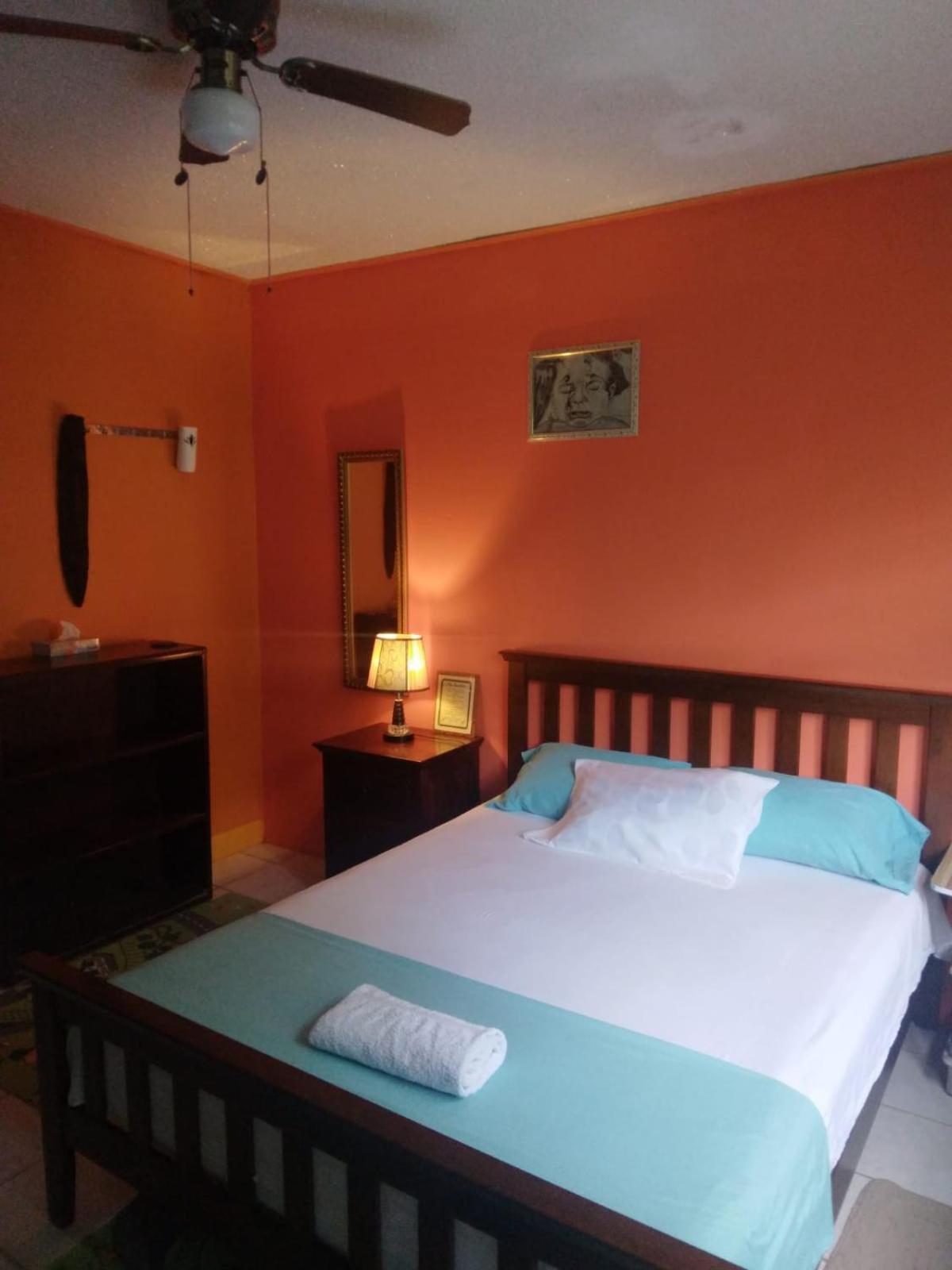 Danglez Bed & Breakfast Bataka Екстериор снимка